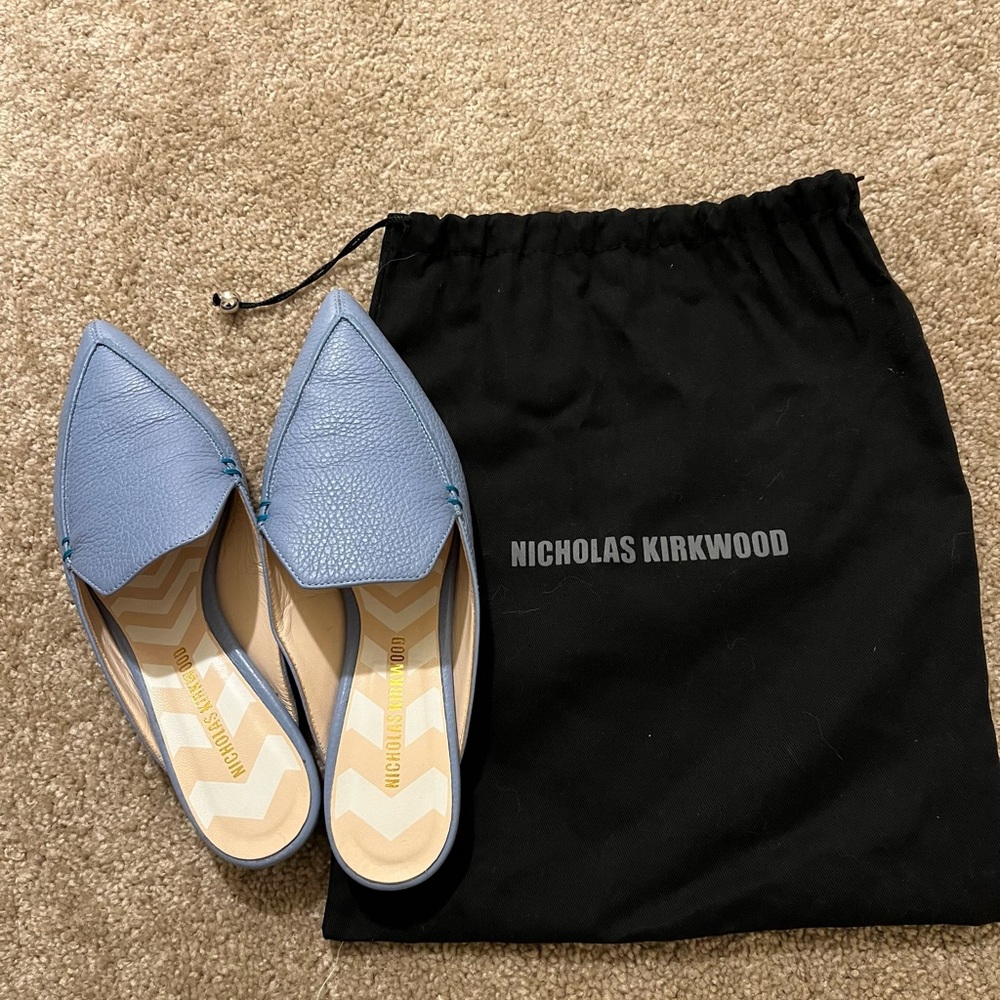 Nicholas Kirkwood Beya Baby blue grained leather mules flats